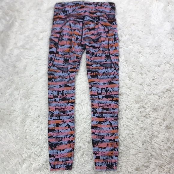 Lululemon Fast & Free 7/8 Tight II *Nulux 25" Inversion Multi - Picture 9 of 10